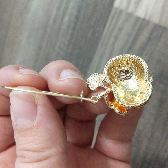 #357Halloween/Fall Dangle Pumpkin Earrings. - Picture 4 of 5